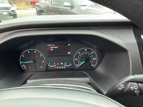 Used 2024 Ford Transit 350 XLT image 27