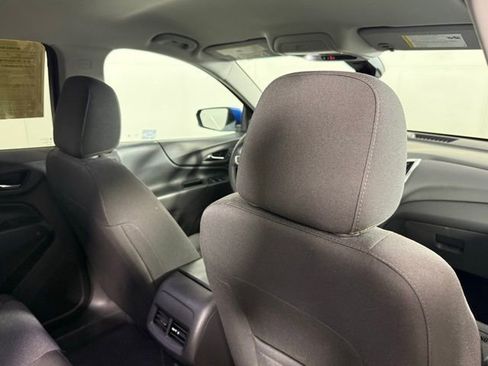 Used 2024 Chevrolet Equinox LT FWD image 30