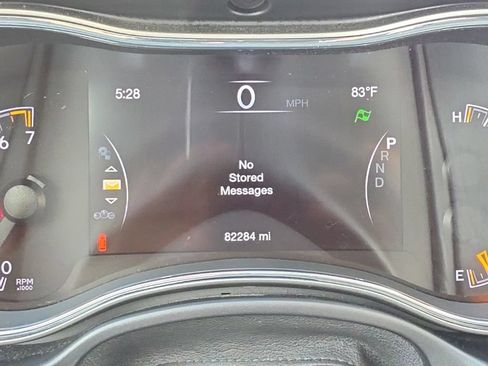 Used 2018 Jeep Grand Cherokee Limited AWD/4WD image 14