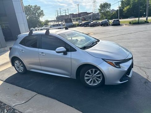 Used 2023 Toyota Corolla SE FWD image 5