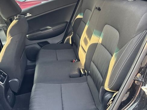 Used 2019 Kia Sportage LX AWD/4WD image 25