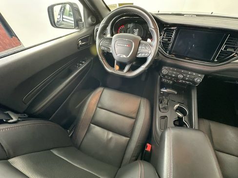 Used 2025 Dodge Durango GT AWD/4WD image 9
