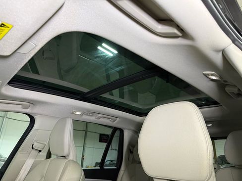 Used 2024 Volvo XC90 B5 Core AWD/4WD image 25