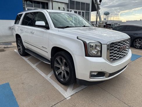 Used 2019 GMC Yukon Denali image 8
