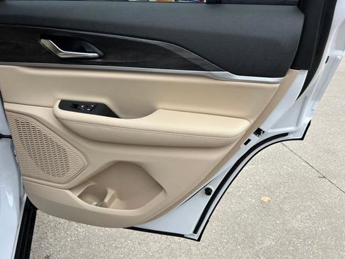 New 2025 Jeep Grand Cherokee Limited image 20