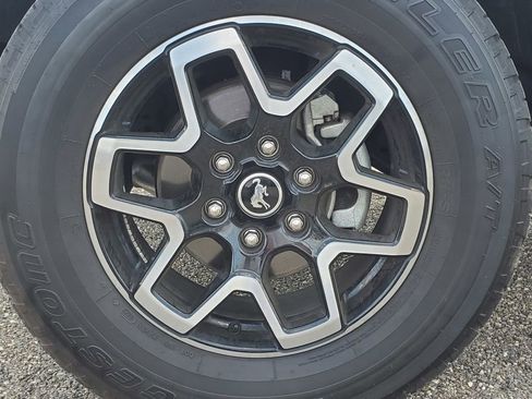 Used 2023 Ford Bronco Outer Banks image 13