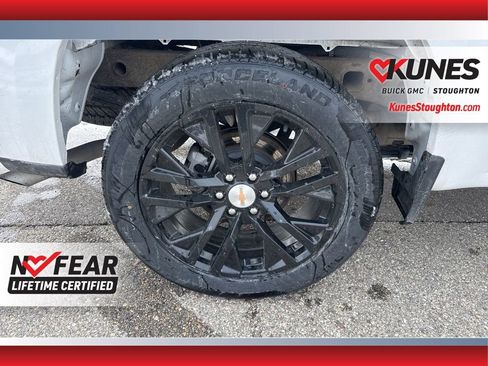 Used 2025 Chevrolet Silverado 1500 LT w/ Work Truck Package AWD/4WD image 14