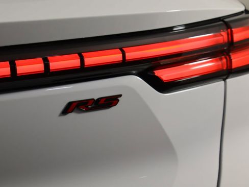 Used 2024 Chevrolet Equinox EV RS image 43