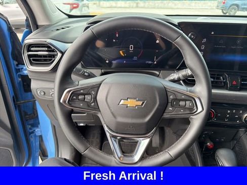 Used 2024 Chevrolet TrailBlazer LT w/ LT Cold Weather Package image 5