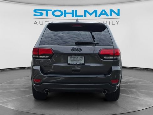 Used 2015 Jeep Grand Cherokee Altitude AWD/4WD image 6