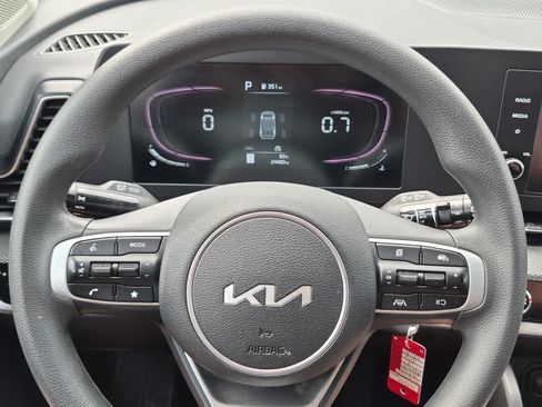 Used 2023 Kia Sportage LX AWD/4WD image 19