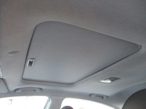 Used 2015 Hyundai Elantra SE w/ Option Group 03 image 16