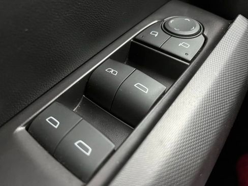 Used 2024 Chevrolet Colorado Trail Boss w/ Advanced Trailering Package image 11