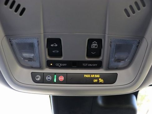 Used 2024 Chevrolet Malibu LT image 25