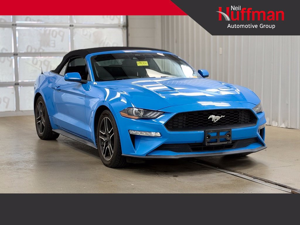 Used 2022 Ford Mustang Premium RWD image 1