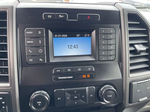 Used 2022 Ford F550 4x4 Crew Cab Super Duty image 13