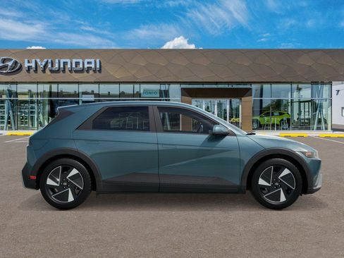 New 2026 Hyundai Ioniq 5 SEL AWD/4WD image 7