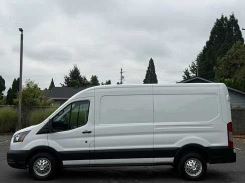 Used 2023 Ford Transit 150 Medium Roof AWD image 2