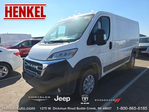 Used 2025 RAM ProMaster 2500 w/ Quick Order Package 22G SLT FWD image 1