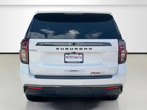 Used 2021 Chevrolet Suburban RST w/ Rear Media and Nav Package RWD image 6