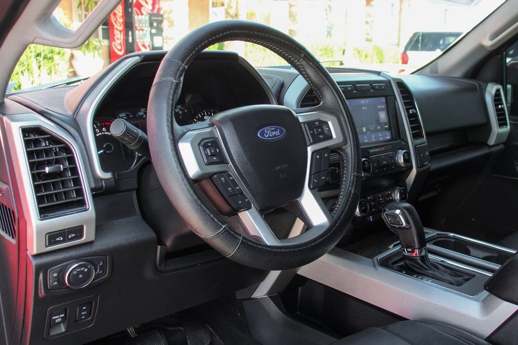 Used 2020 Ford F150 Lariat w/ Equipment Group 502A Luxury AWD/4WD image 18