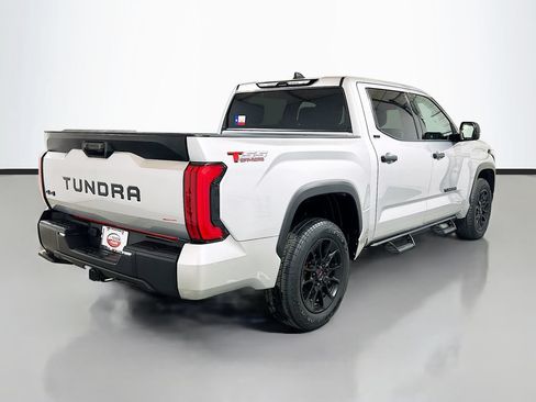 Used 2023 Toyota Tundra SR5 AWD/4WD image 4