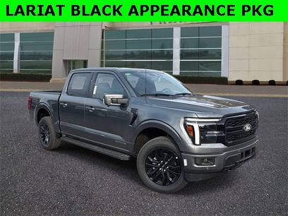 New 2025 Ford F150 Lariat w/ Equipment Group 501A Mid