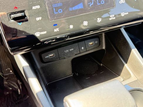Used 2022 Hyundai Tucson SEL w/ Convenience + Premium Package AWD/4WD image 14