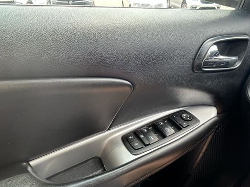 Used 2015 Dodge Journey FWD image 27