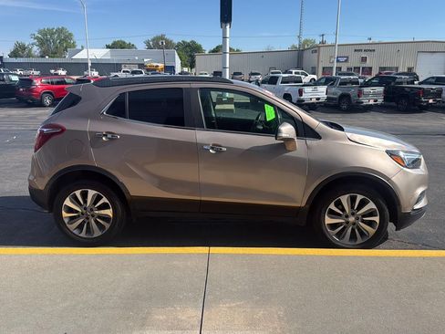Used 2019 Buick Encore Preferred AWD/4WD image 6