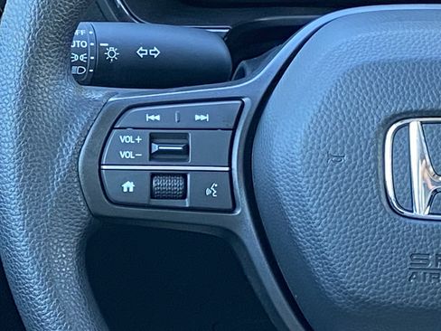 Used 2026 Honda CR-V EX image 17