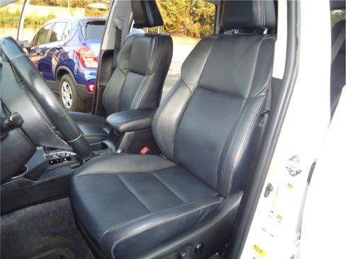 Used 2015 Toyota RAV4 Limited w/ Technology Package AWD/4WD image 13