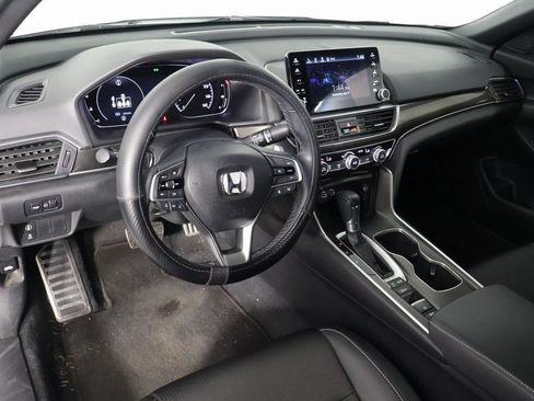 Used 2022 Honda Accord Sport image 7