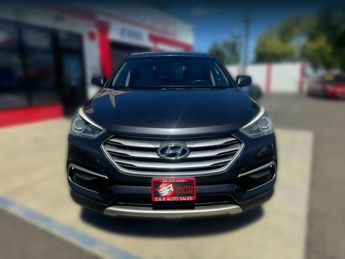 Used 2017 Hyundai Santa Fe Sport image 8