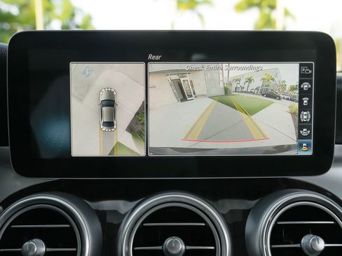 Used 2021 Mercedes-Benz C 300 Sedan image 13