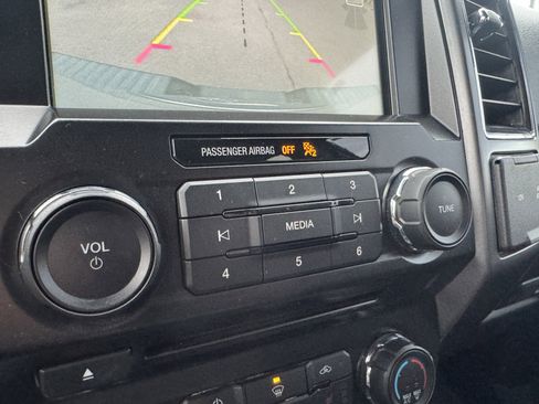 Used 2017 Ford F150 XLT w/ Equipment Group 302A Luxury image 25