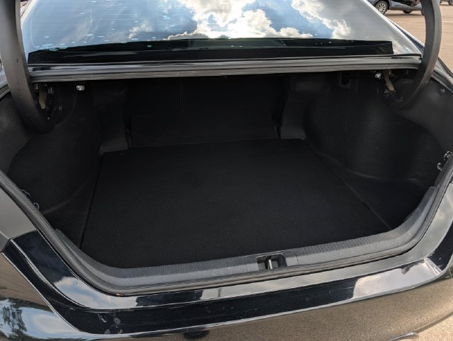 Used 2020 Toyota Camry SE FWD image 26