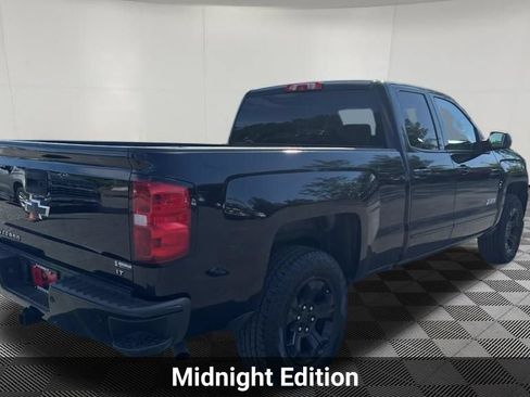 Certified 2018 Chevrolet Silverado 1500 LT w/ Midnight Edition AWD/4WD image 5