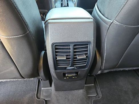 Used 2014 Ford Escape Titanium image 17