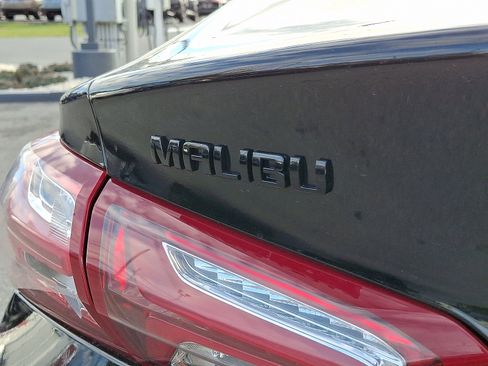 Used 2022 Chevrolet Malibu LT w/ Midnight Edition image 32