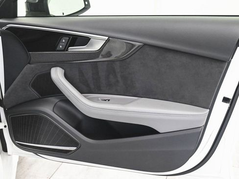 Used 2022 Audi S4 Prestige w/ Prestige Package image 11