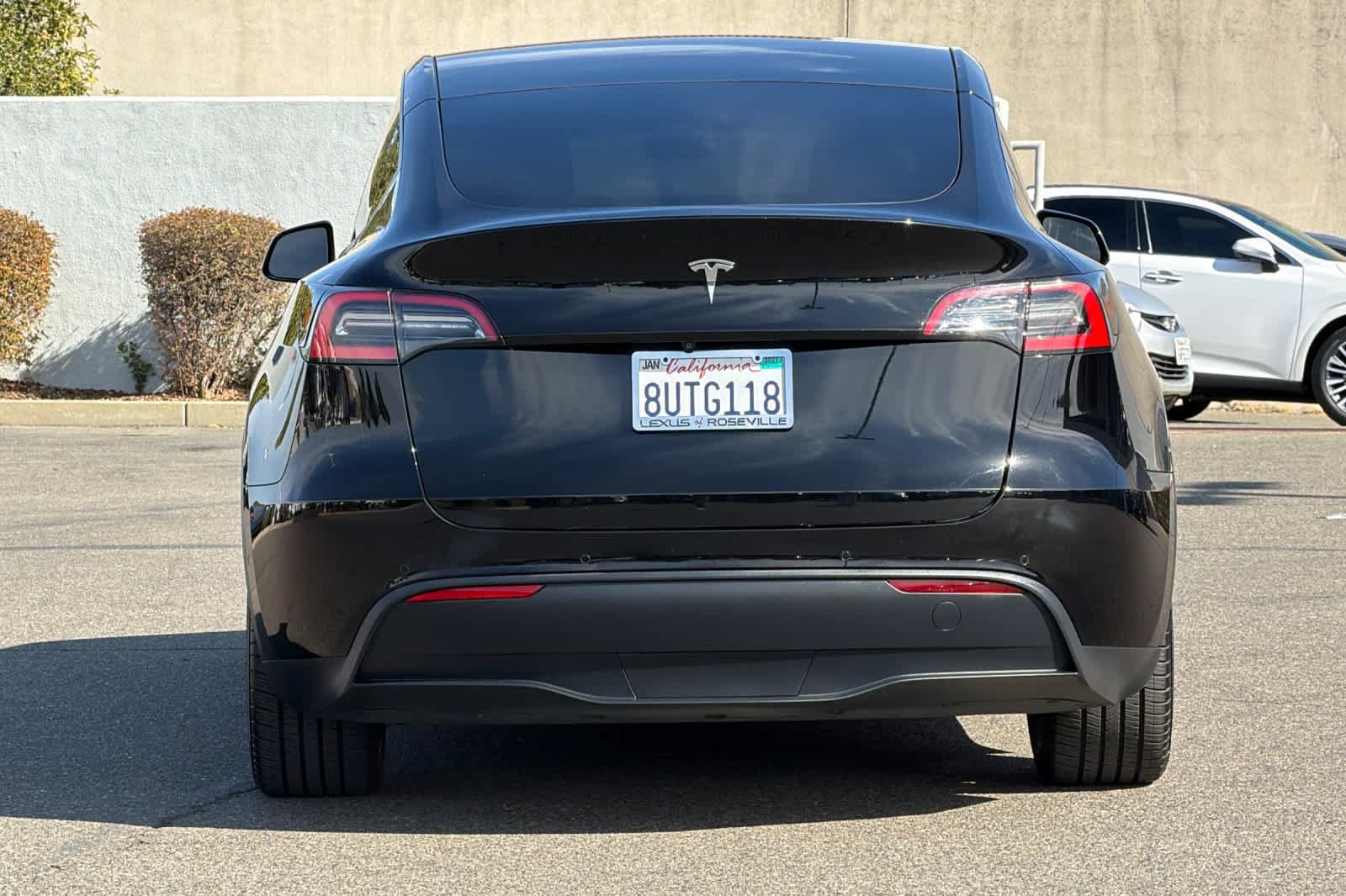 Used 2021 Tesla Model Y 2WD image 8