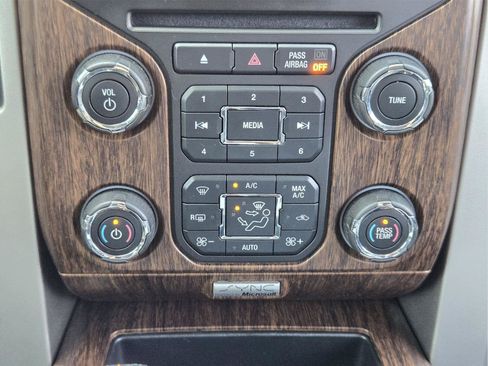 Used 2013 Ford F150 Lariat w/ Luxury Equipment Group RWD image 18
