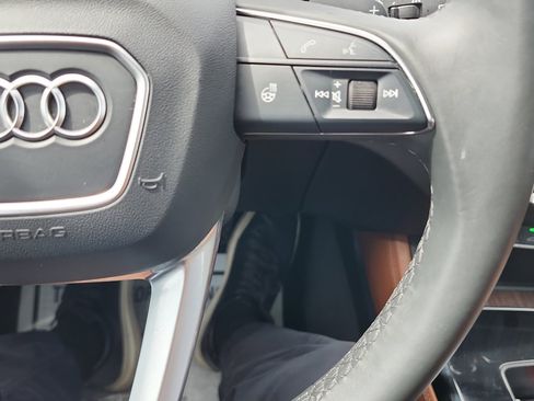 Used 2024 Audi Q5 e Prestige image 22