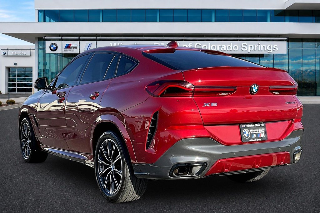 Used 2023 BMW X6 xDrive40i w/ M Sport Package AWD/4WD image 4