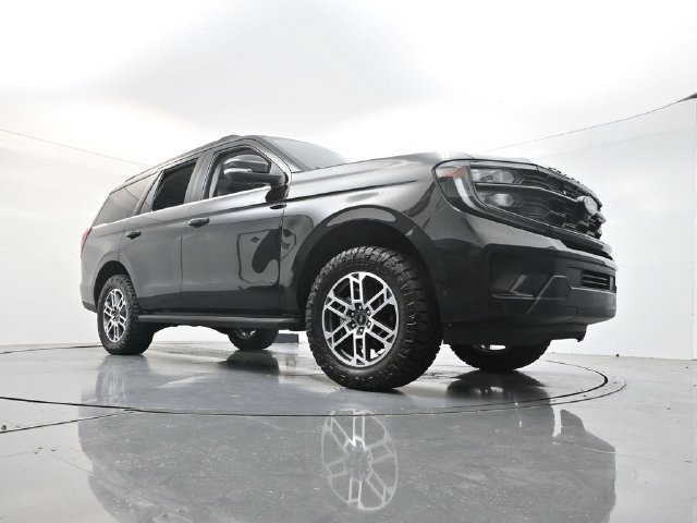 Used 2025 Ford Expedition Active AWD/4WD image 46