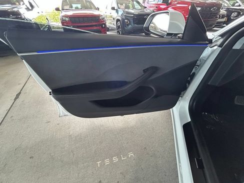 Used 2025 Tesla Model 3 Long Range RWD image 26