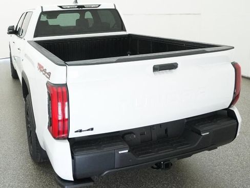 New 2026 Toyota Tundra Limited AWD/4WD image 6