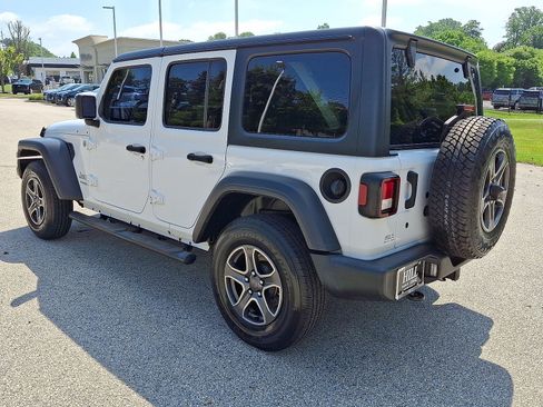 Used 2018 Jeep Wrangler Unlimited Sport S AWD/4WD image 21