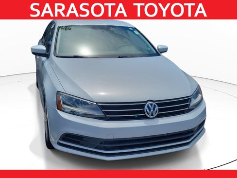 Used 2017 Volkswagen Jetta S FWD image 1
